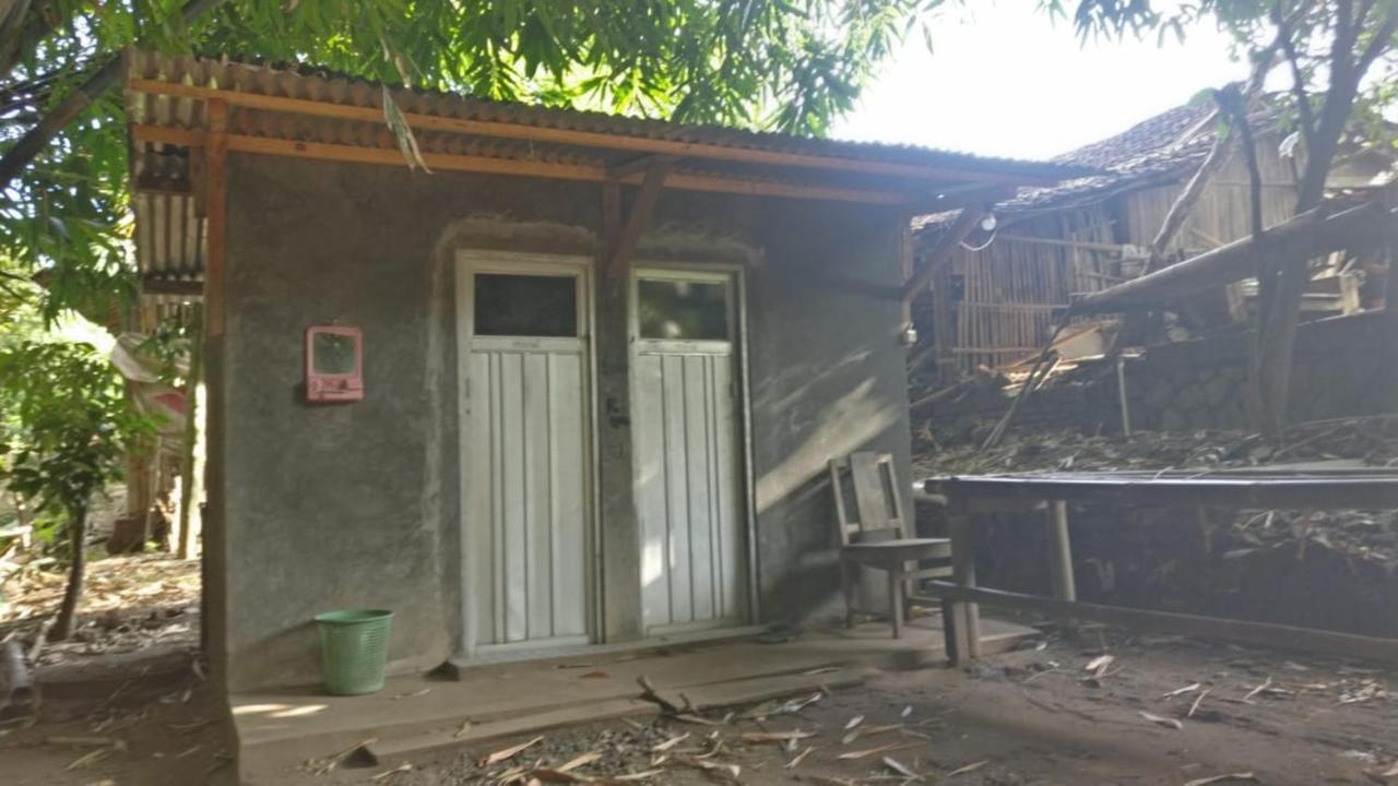Kebon Pring Floating Resort&Market Bantul Exterior foto