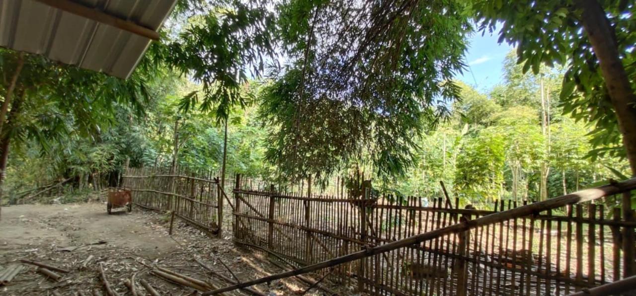 Kebon Pring Floating Resort&Market Bantul Exterior foto
